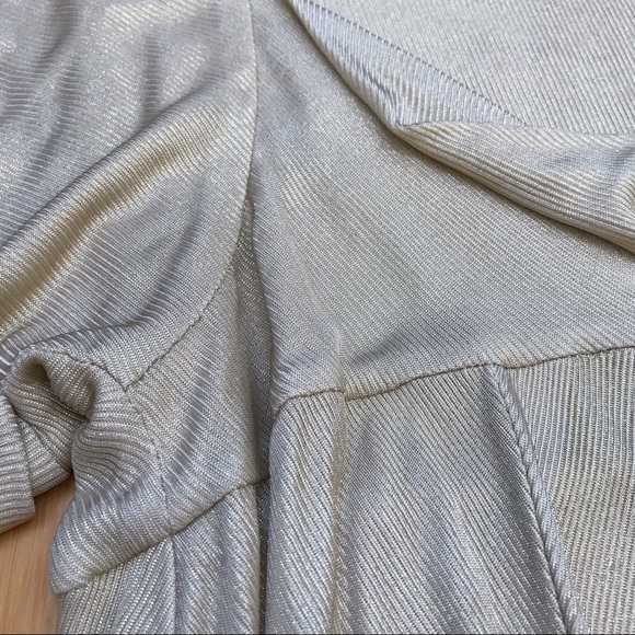 DVF metallic gold draping neck stretchy top, M. - Picture 2 of 6